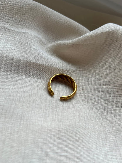 Ring Yuna