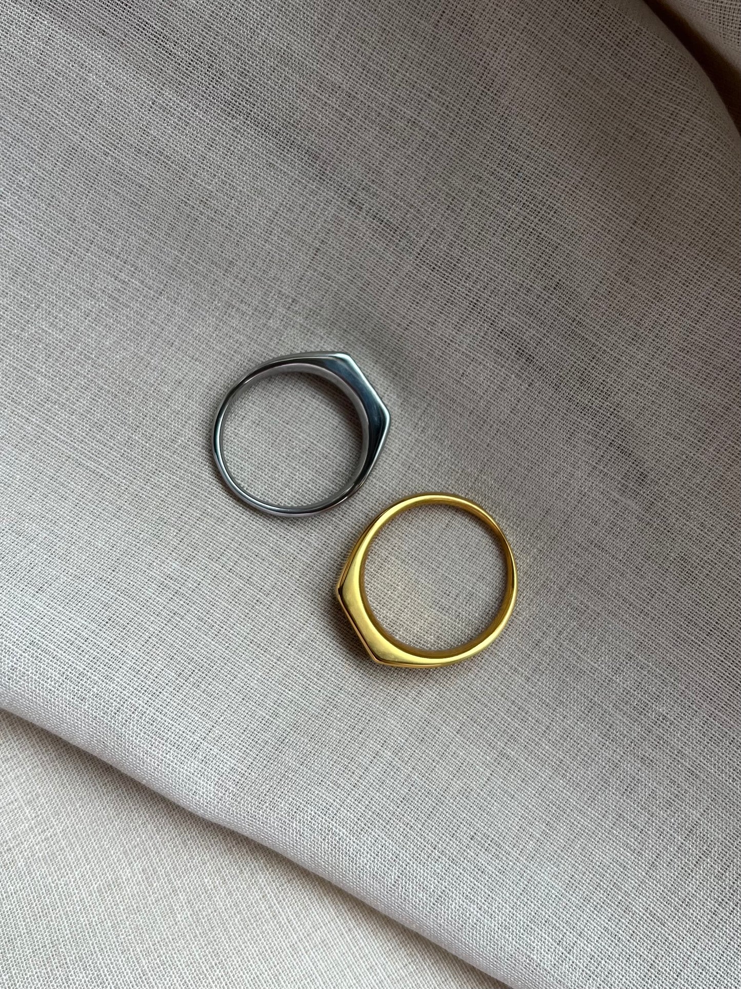 Ring Luca