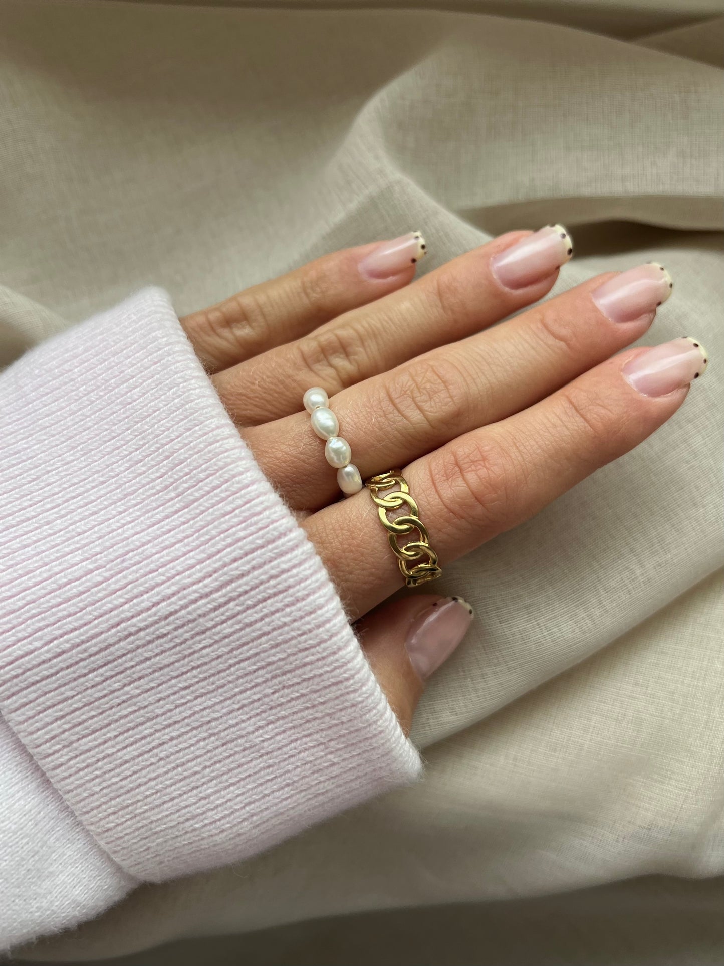 Ring Nora