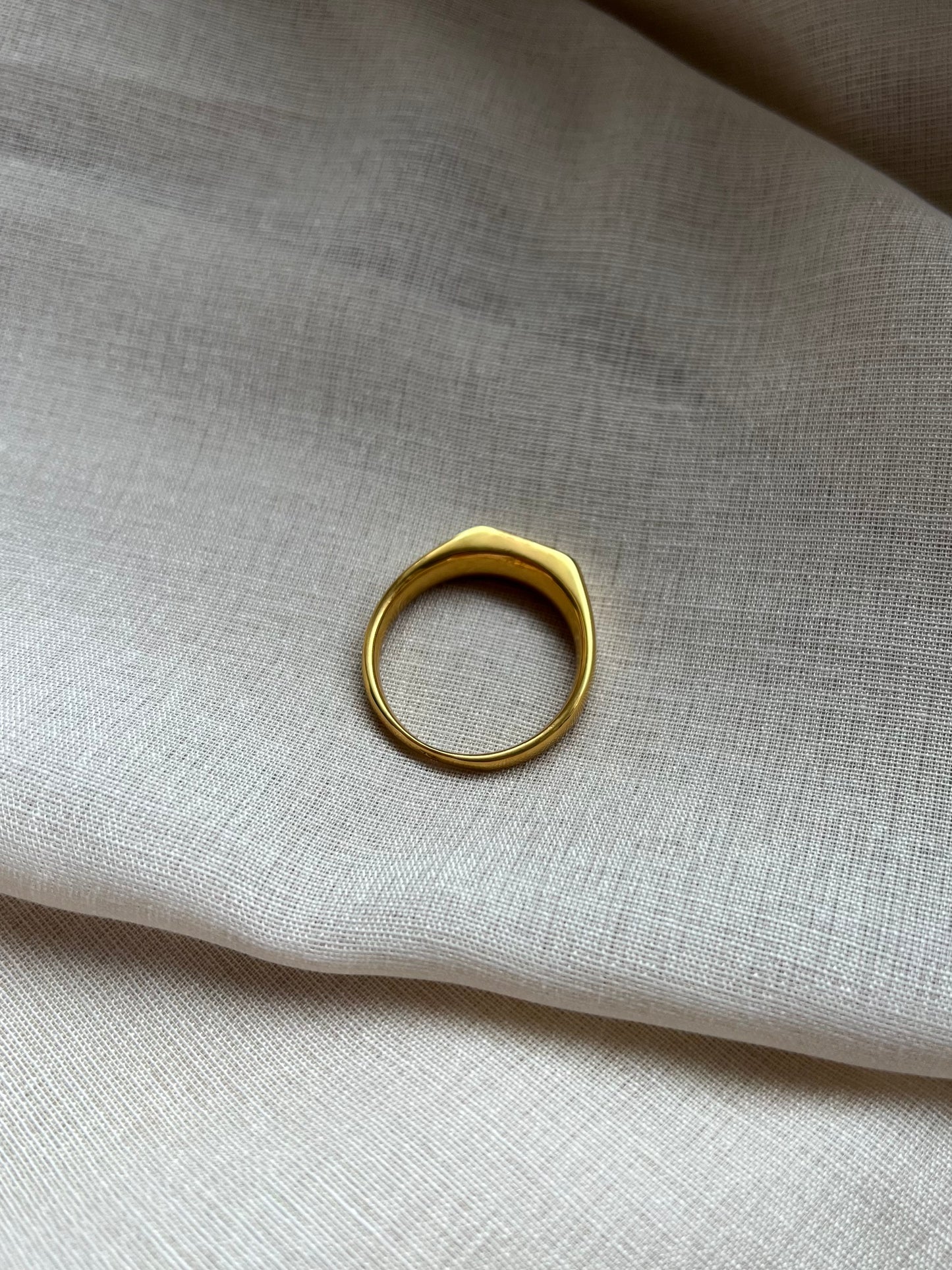 Ring Luca