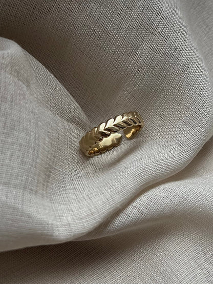 Wasserfester Ring aus Edelstahl, langlebiger und allergikerfreundlicher Damenschmuck
